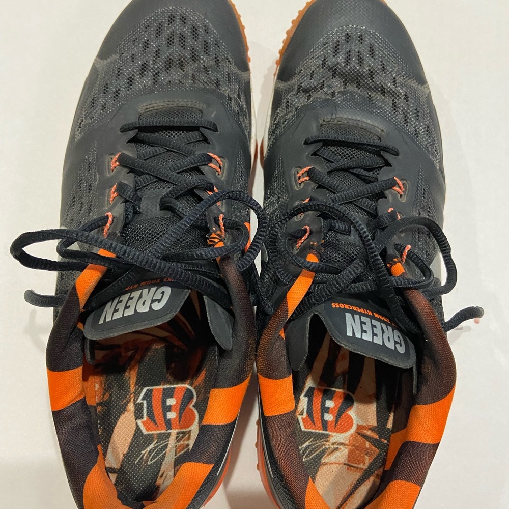 Cincinnati Bengals Nike mens size 11.5, AJ Green shoes